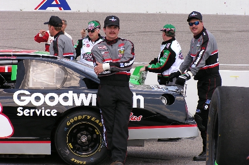 Earnhardt PIT CREW in